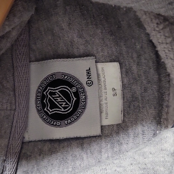 Toronto Maple Leafs Hoodie - Picture 3 of 3